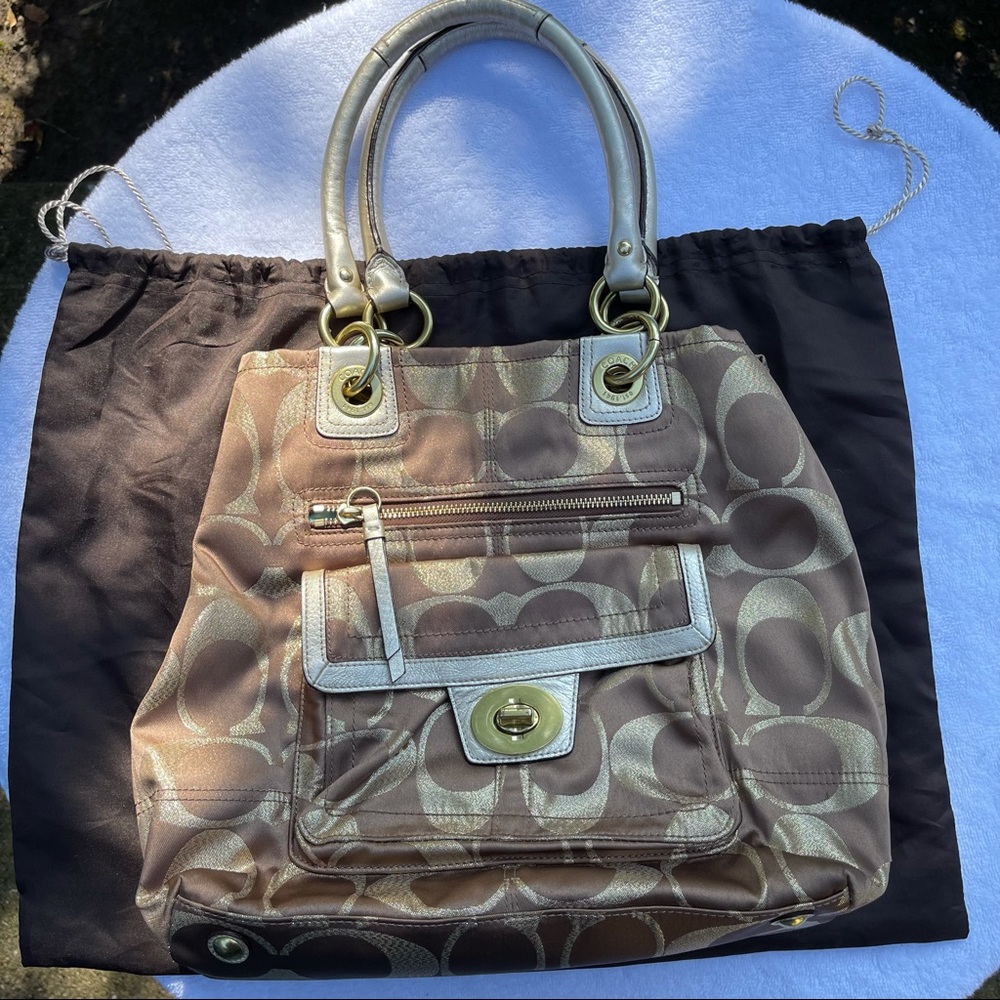 Coach Hamptons Signature Lurex Turnlock Tote F15691